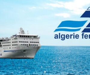 Le navire Moby Dada d'Algérie Ferries arrive à Alger